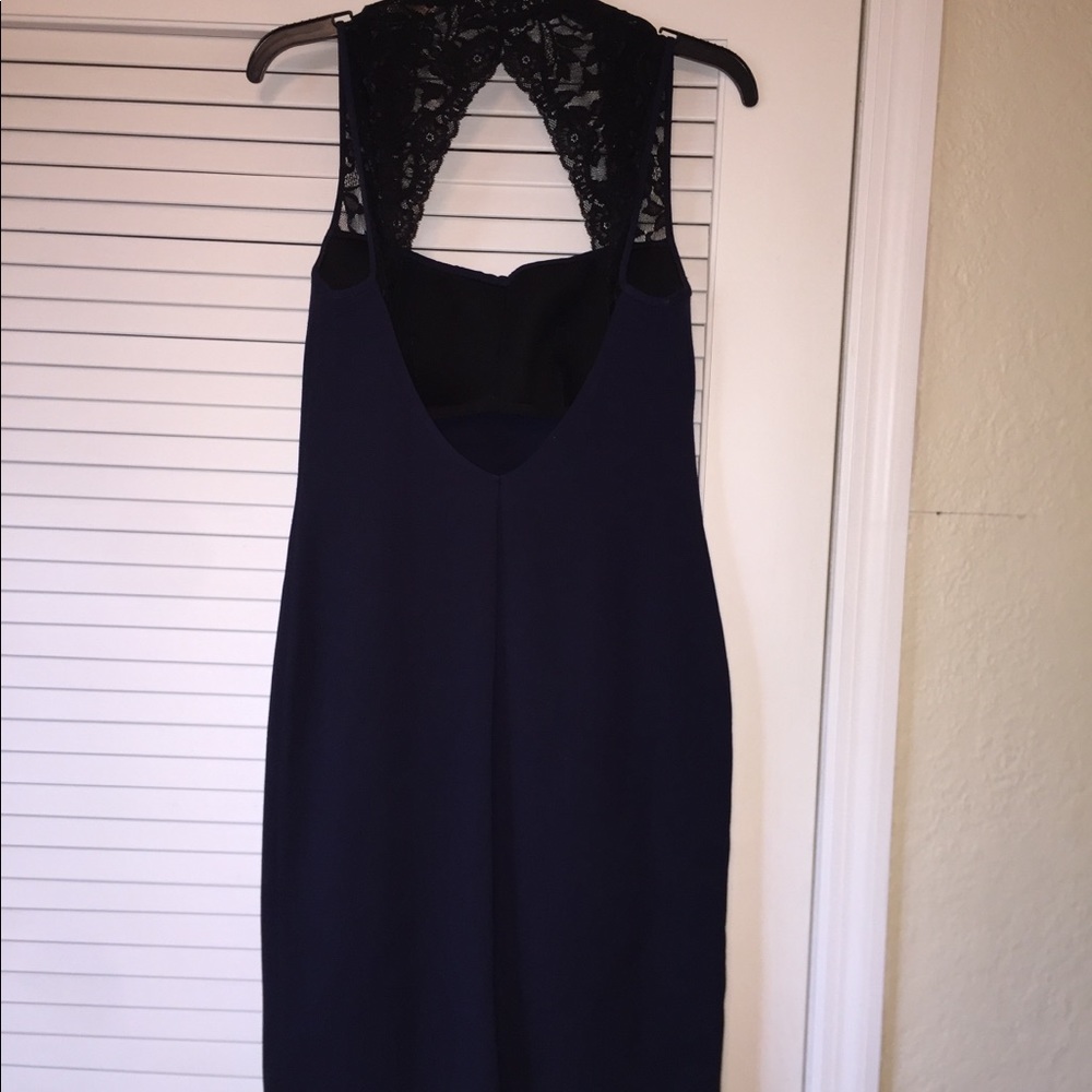 Dress - Picture 4 of 4
